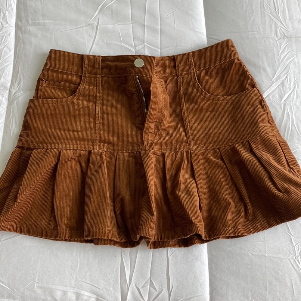 UNWORN TAGS OFF More to Come Brown Corduroy Mini skirt!!